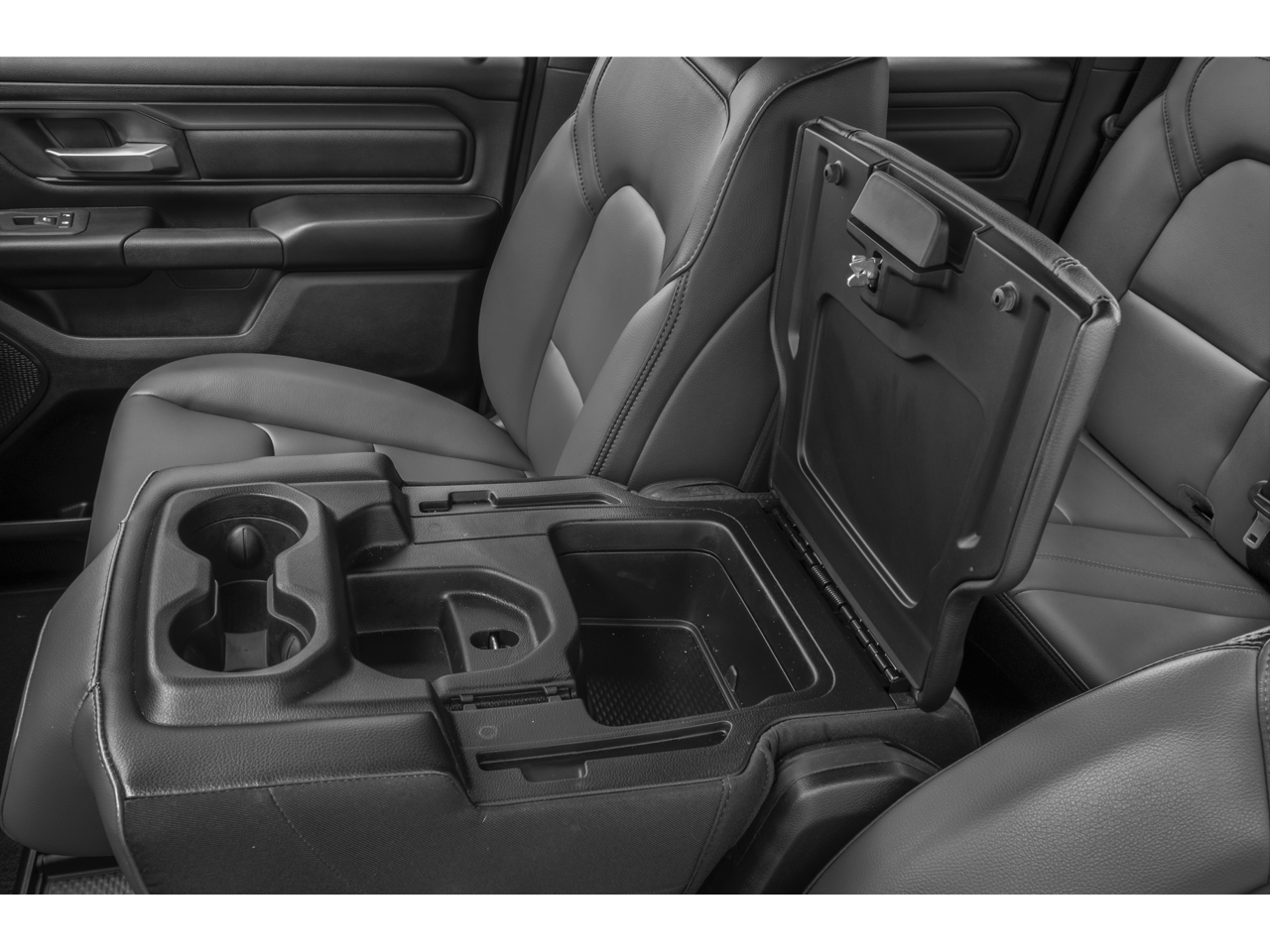 2026 RAM Ram 1500 RAM 1500 TRADESMAN QUAD CAB 4X2 6'4' BOX
