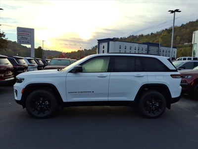 2025 Jeep Grand Cherokee GRAND CHEROKEE ALTITUDE 4X4