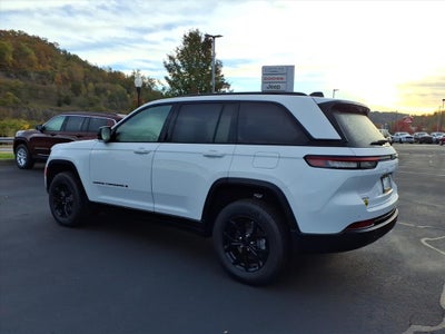 2025 Jeep Grand Cherokee GRAND CHEROKEE ALTITUDE 4X4