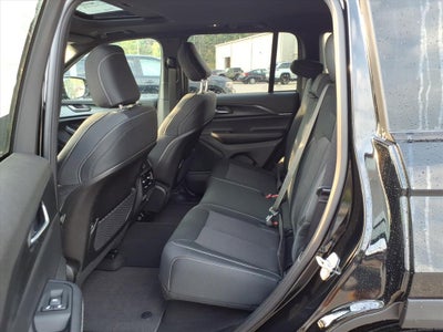 2025 Jeep Grand Cherokee GRAND CHEROKEE LAREDO X 4X4