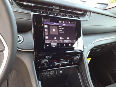 2025 Jeep Grand Cherokee GRAND CHEROKEE LAREDO 4X4