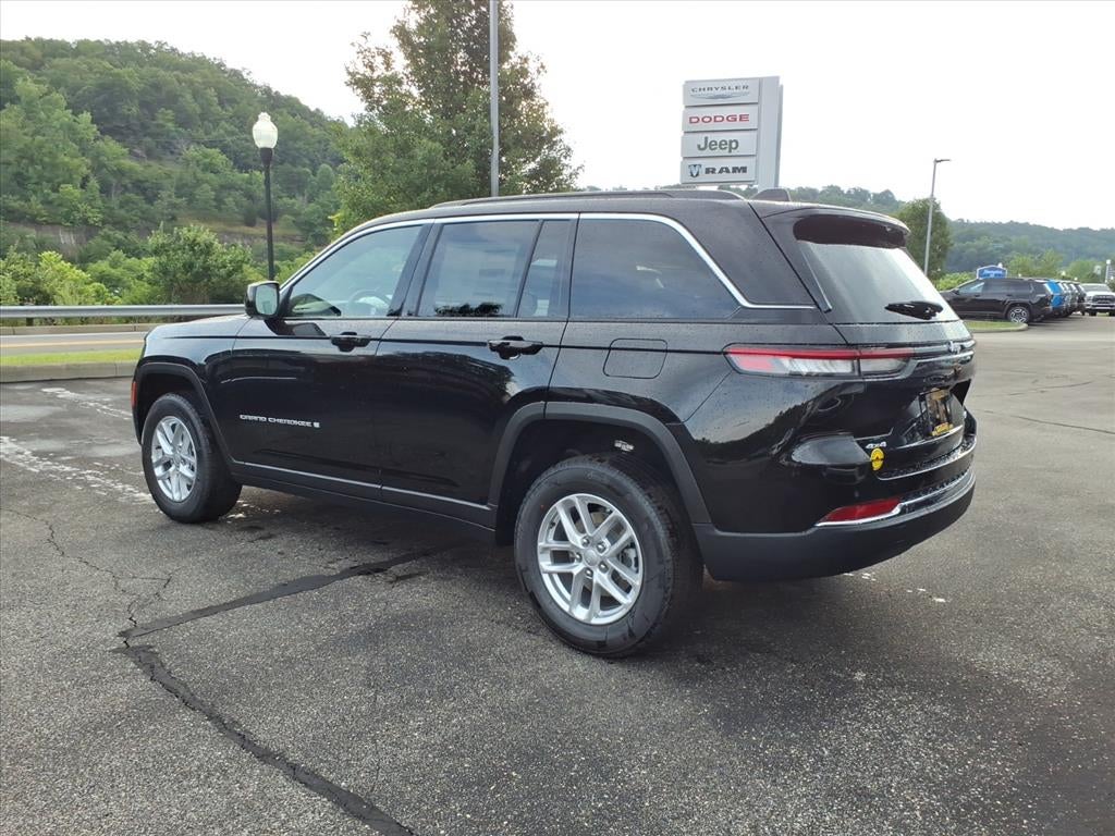 2026 Jeep Grand Cherokee GRAND CHEROKEE LAREDO 4X4