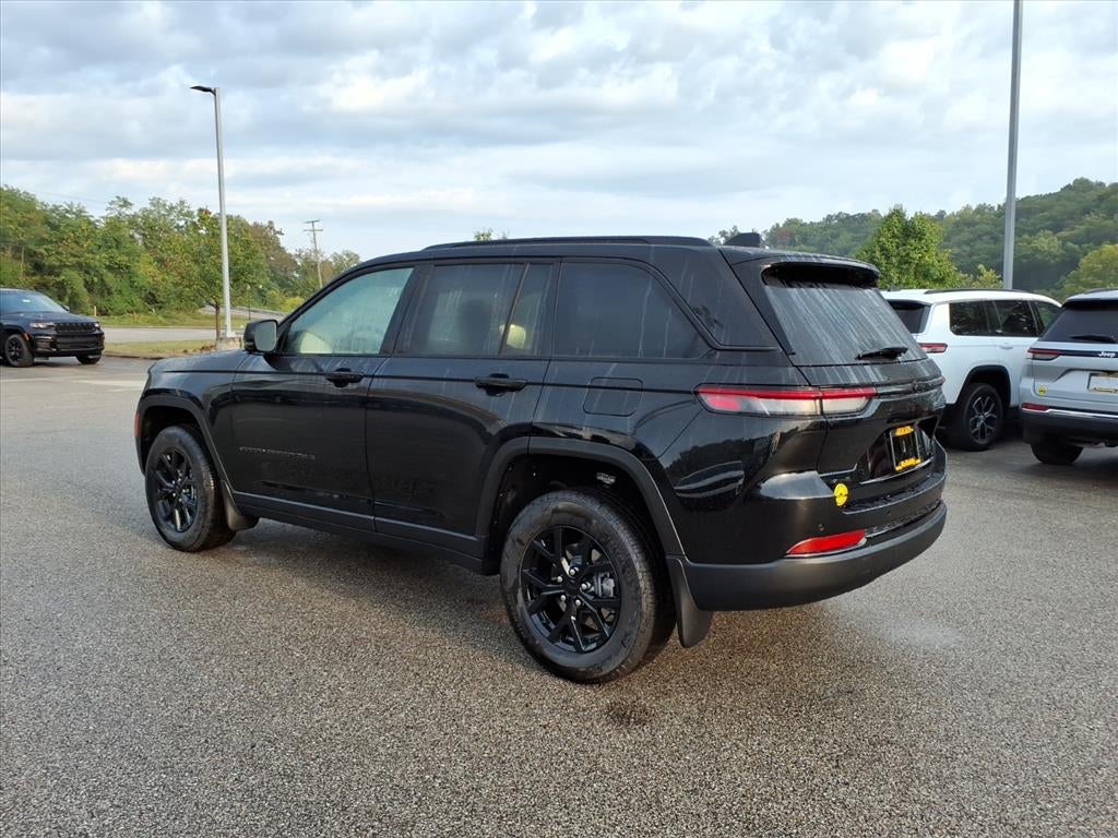 2025 Jeep Grand Cherokee GRAND CHEROKEE ALTITUDE 4X4