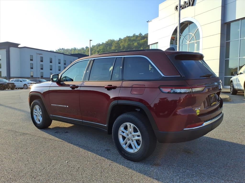 2025 Jeep Grand Cherokee GRAND CHEROKEE LAREDO 4X4