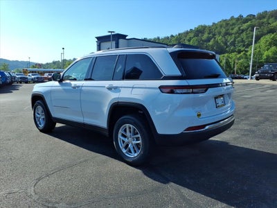 2026 Jeep Grand Cherokee GRAND CHEROKEE LAREDO X 4X4