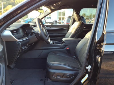 2027 Jeep Grand Cherokee GRAND CHEROKEE LAREDO ALTITUDE 4X4