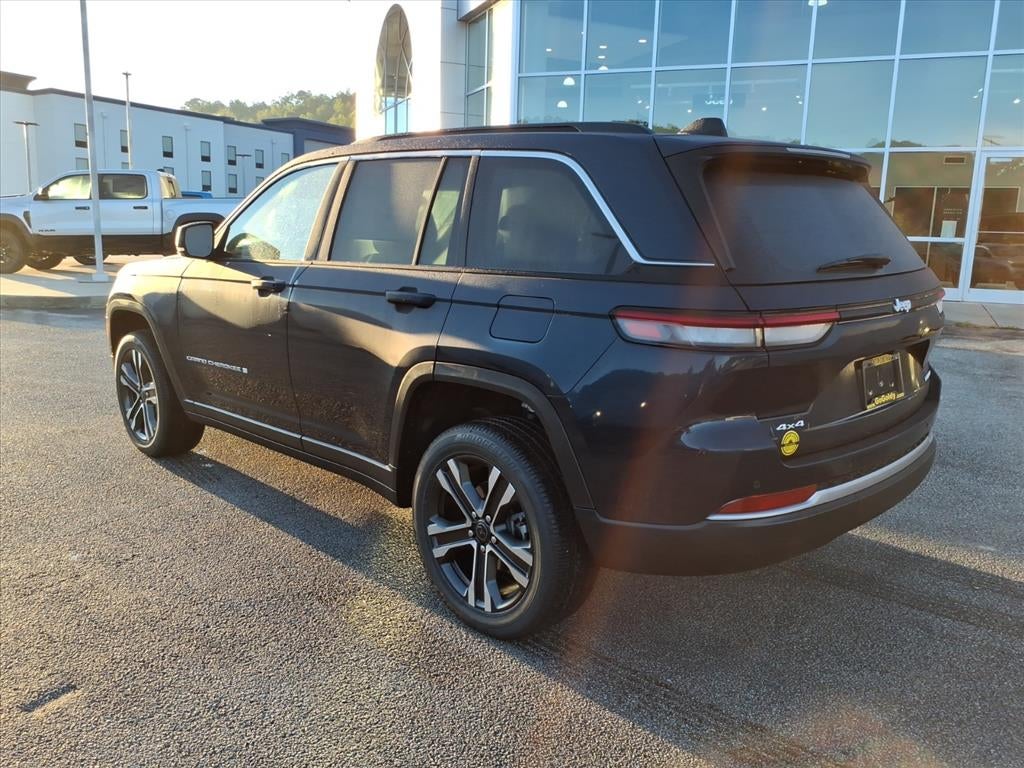 2027 Jeep Grand Cherokee GRAND CHEROKEE LIMITED 4X4