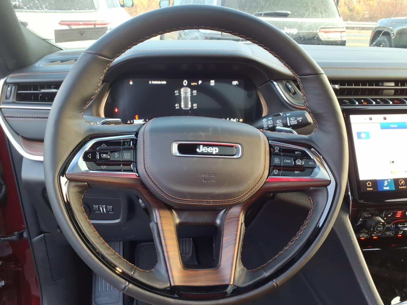 2025 Jeep Grand Cherokee GRAND CHEROKEE SUMMIT 4X4