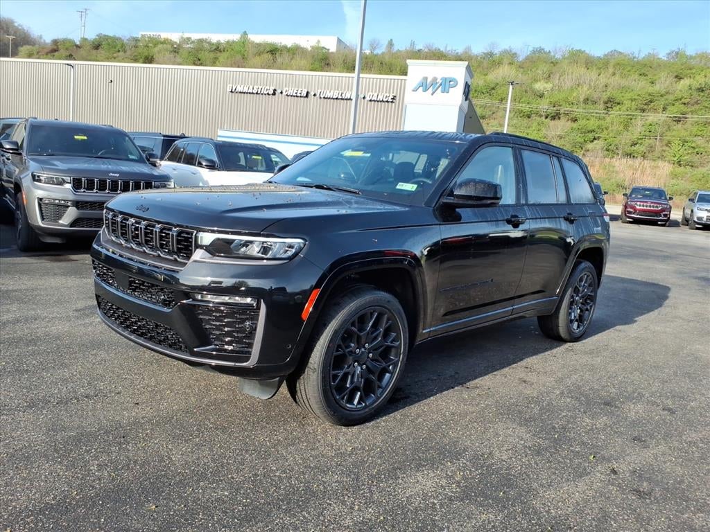 2026 Jeep Grand Cherokee GRAND CHEROKEE SUMMIT 4X4