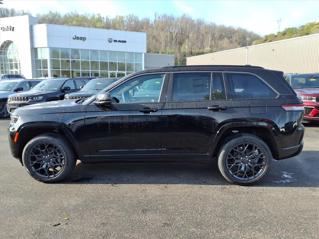 2026 Jeep Grand Cherokee GRAND CHEROKEE SUMMIT 4X4