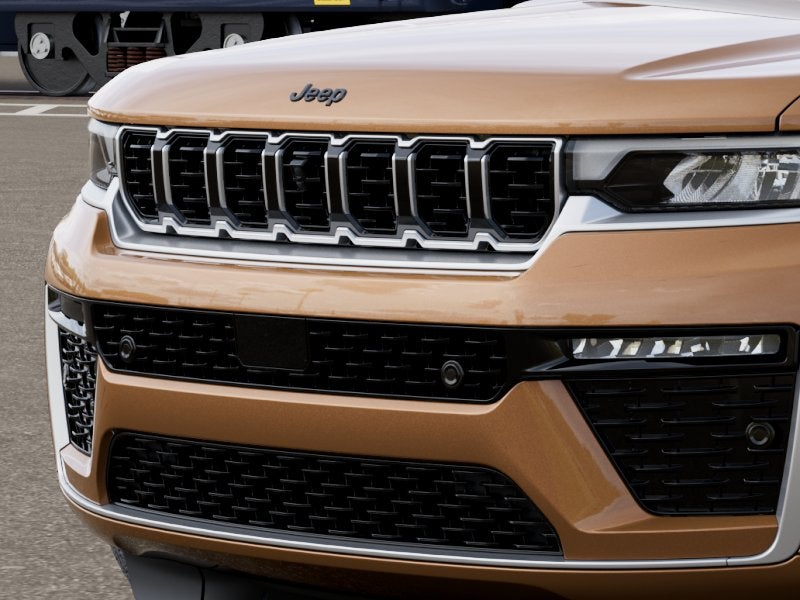 2027 Jeep Grand Cherokee GRAND CHEROKEE SUMMIT 4X4