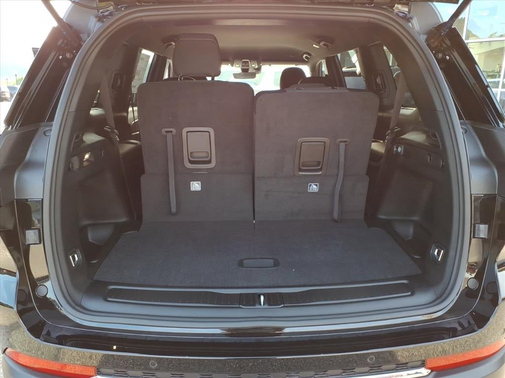 2025 Jeep Grand Cherokee GRAND CHEROKEE L LAREDO 4X4