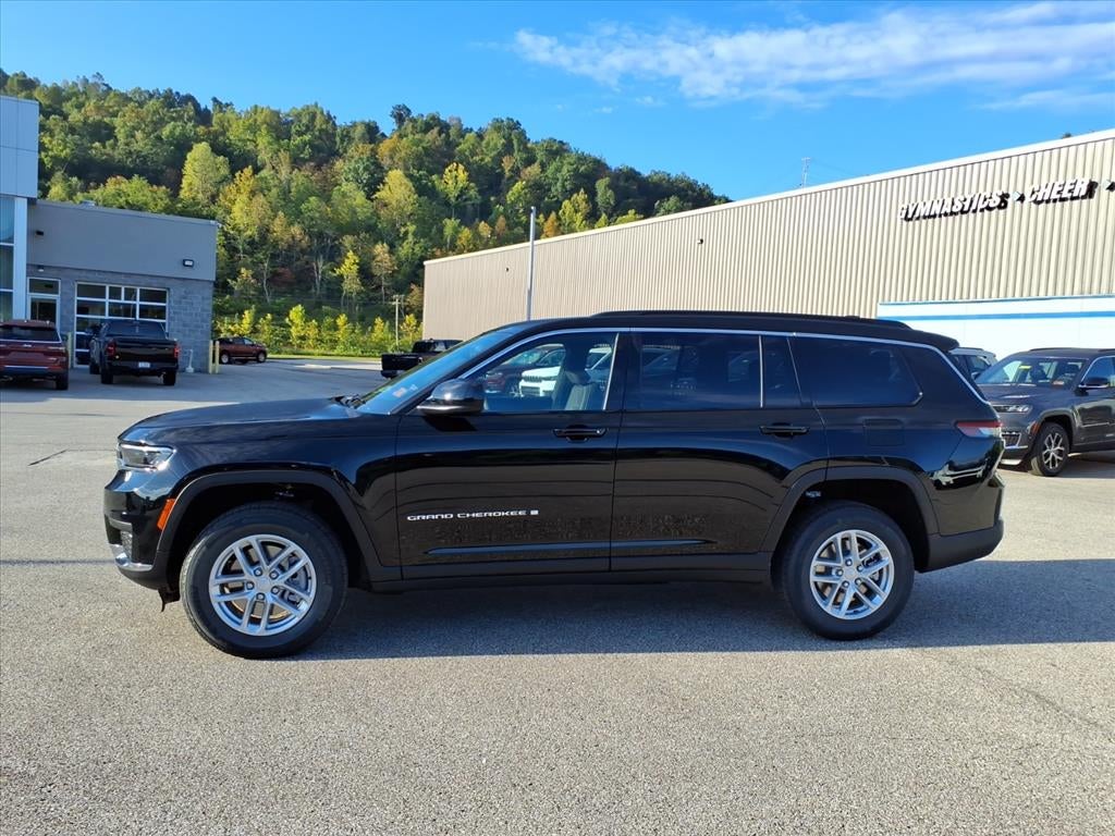 2025 Jeep Grand Cherokee GRAND CHEROKEE L LAREDO X 4X4