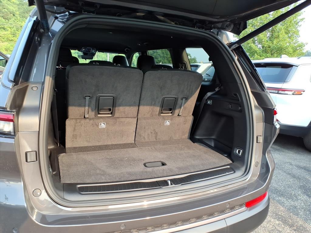 2026 Jeep Grand Cherokee GRAND CHEROKEE L LAREDO ALTITUDE 4X4