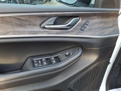 2027 Jeep Grand Cherokee Limited