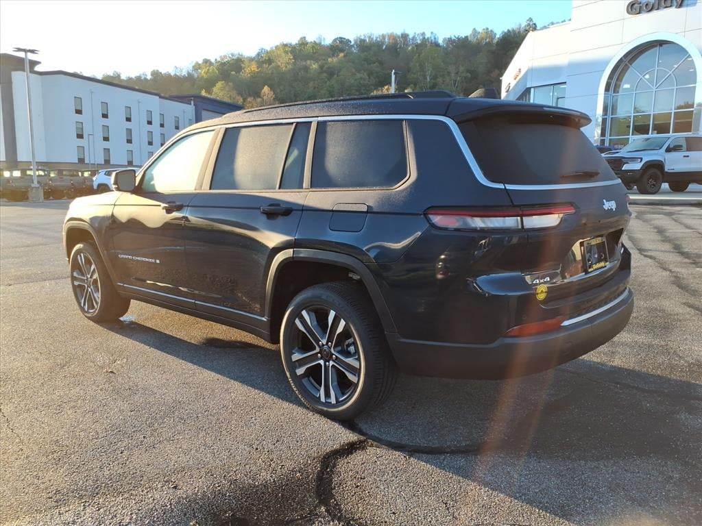 2027 Jeep Grand Cherokee GRAND CHEROKEE L LIMITED 4X4