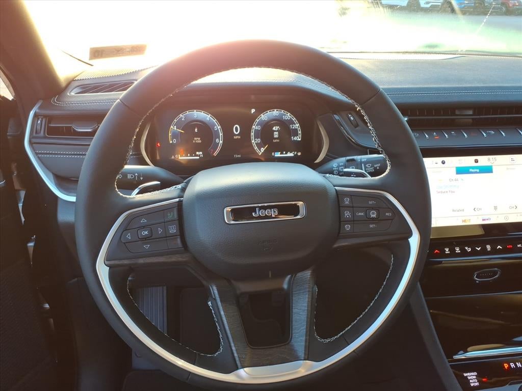 2027 Jeep Grand Cherokee GRAND CHEROKEE L LIMITED 4X4