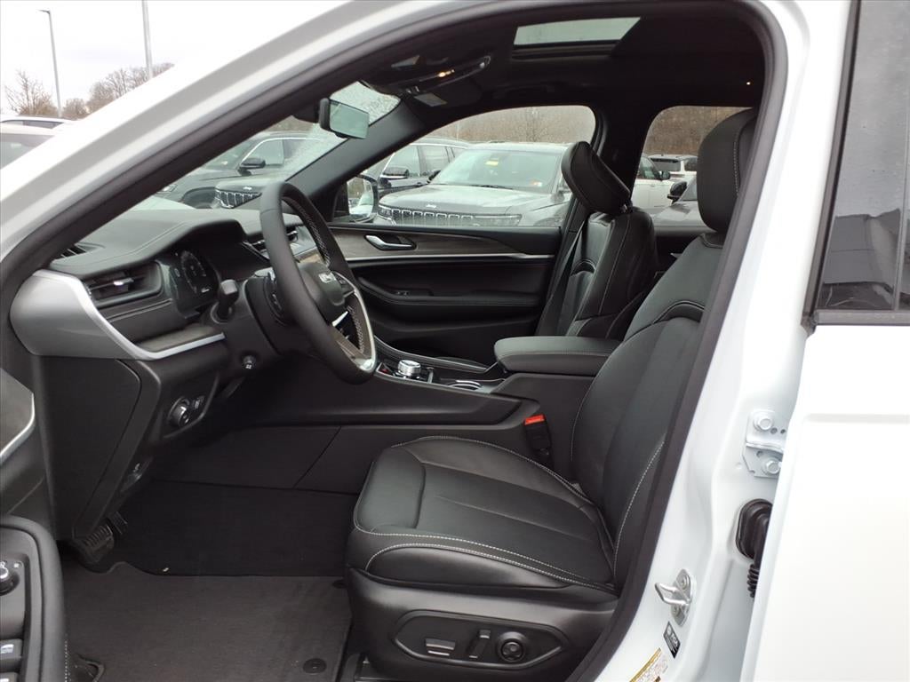 2026 Jeep Grand Cherokee GRAND CHEROKEE L LIMITED RESERVE 4X4