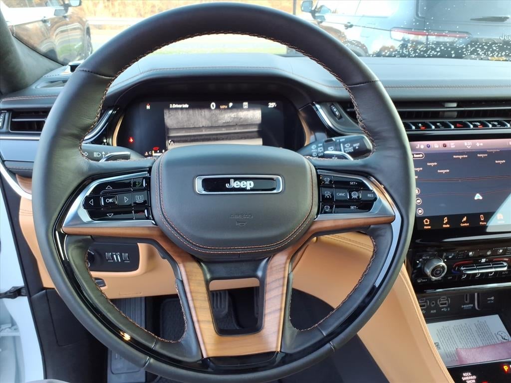 2025 Jeep Grand Cherokee GRAND CHEROKEE L SUMMIT RESERVE 4X4