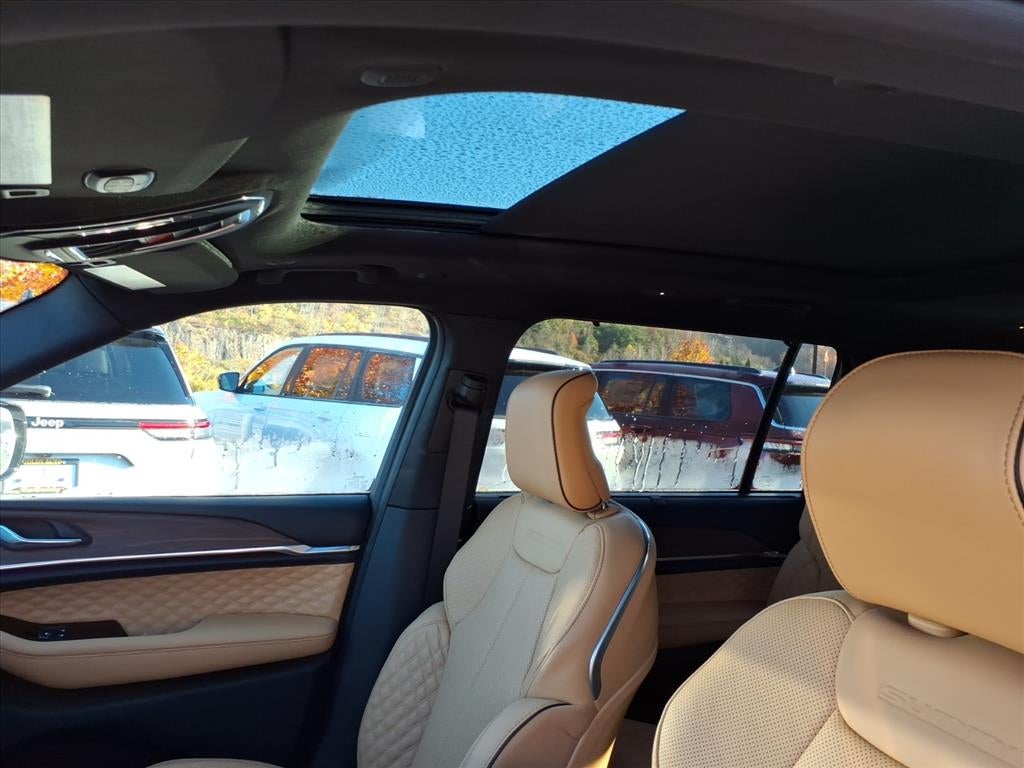 2025 Jeep Grand Cherokee GRAND CHEROKEE L SUMMIT 4X4