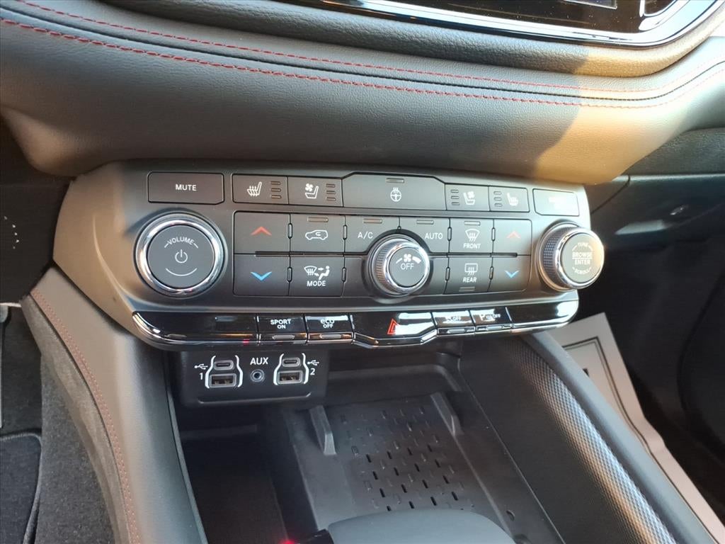 2027 Dodge Durango DURANGO GT HEMI V8 PLUS AWD