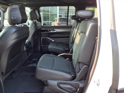 2026 Jeep Grand Wagoneer GRAND WAGONEER UPLAND 4X4