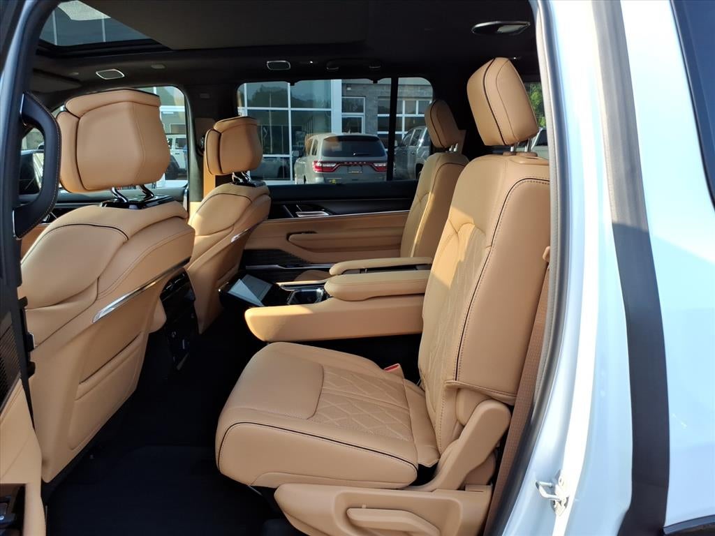 2026 Jeep Grand Wagoneer GRAND WAGONEER SUMMIT RESERVE 4X4