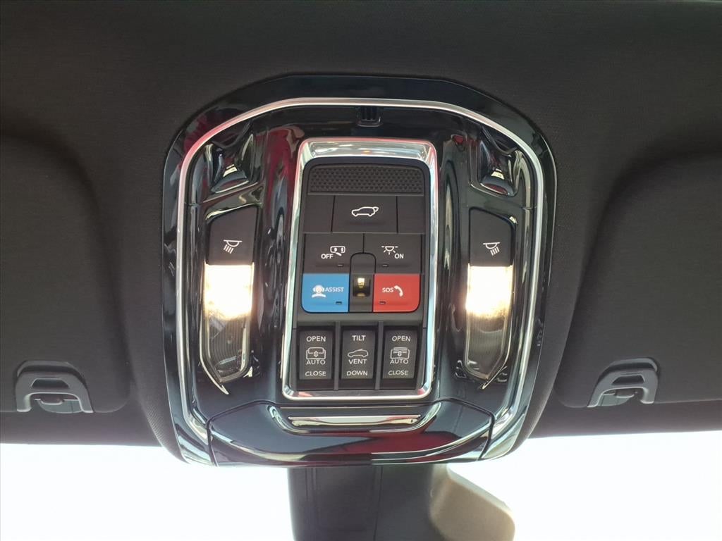 2026 Jeep Grand Wagoneer GRAND WAGONEER SUMMIT OBSIDIAN 4X4