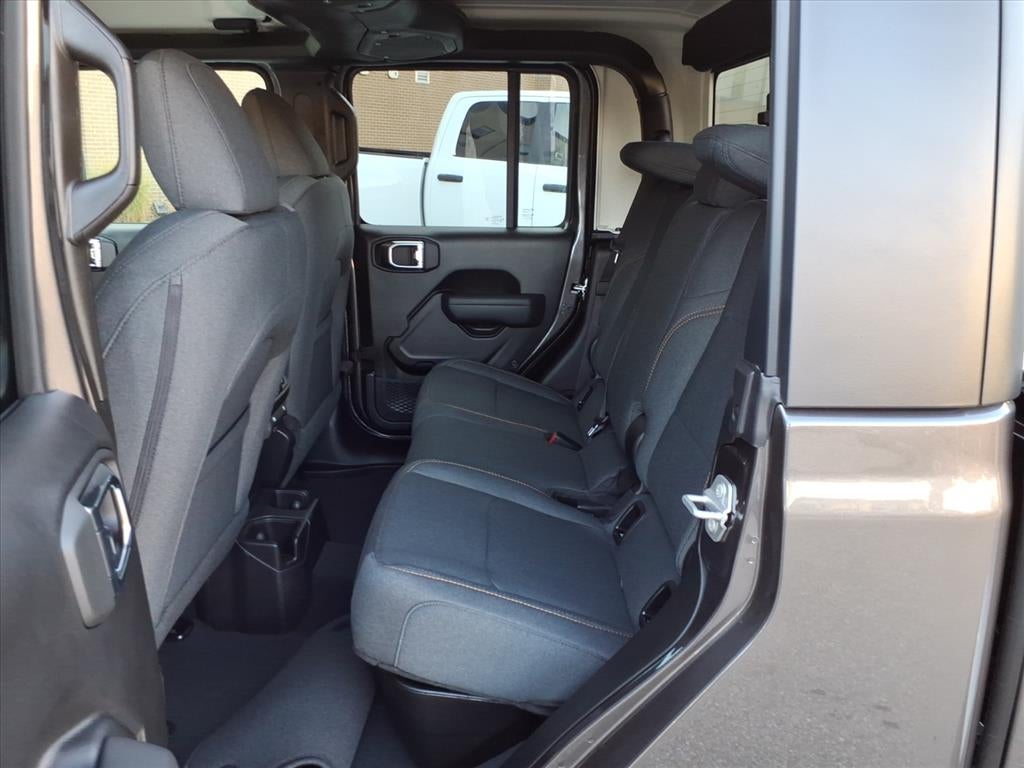 2025 Jeep Gladiator GLADIATOR SPORT S 4X4