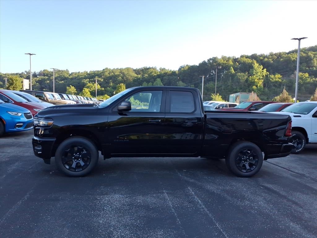 2026 RAM Ram 1500 RAM 1500 EXPRESS QUAD CAB 4X4 6'4' BOX