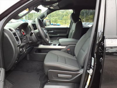 2027 RAM Ram 1500 RAM 1500 EXPRESS CREW CAB 4X4 5'7' BOX