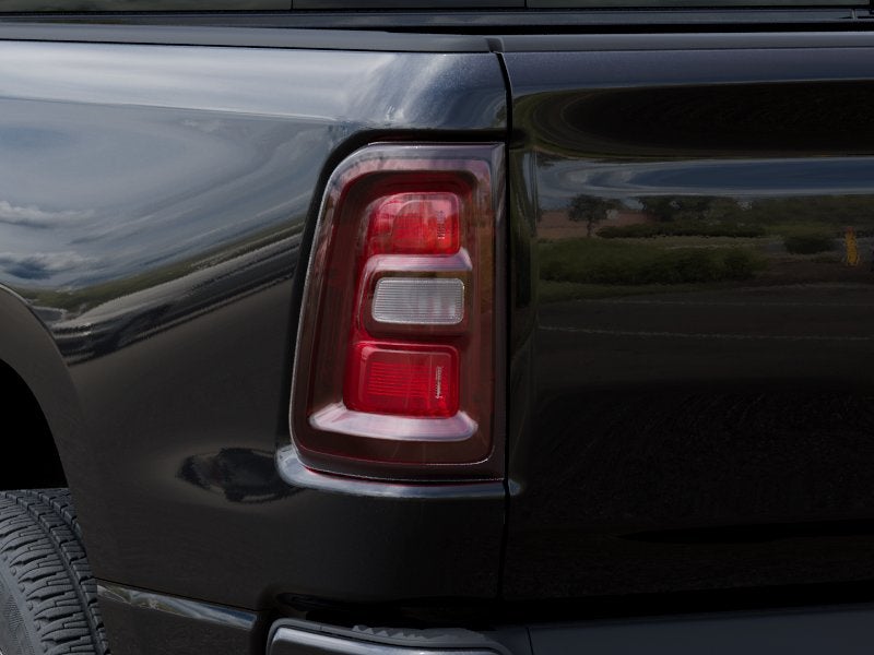 2027 RAM Ram 1500 RAM 1500 EXPRESS CREW CAB 4X4 5'7' BOX