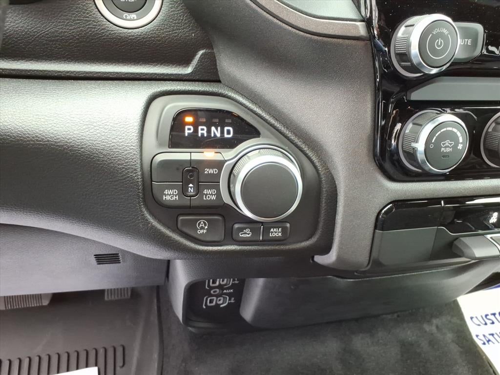 2026 RAM Ram 1500 RAM 1500 WARLOCK CREW CAB 4X4 5'7' BOX