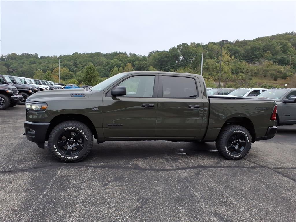 2027 RAM Ram 1500 RAM 1500 WARLOCK CREW CAB 4X4 5'7' BOX