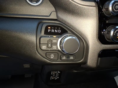 2027 RAM Ram 1500 RAM 1500 WARLOCK CREW CAB 4X4 5'7' BOX