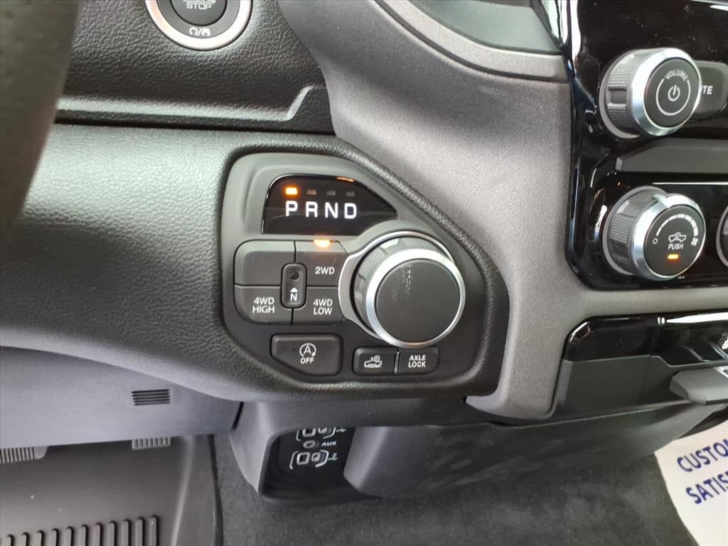 2026 RAM Ram 1500 RAM 1500 WARLOCK CREW CAB 4X4 5'7' BOX