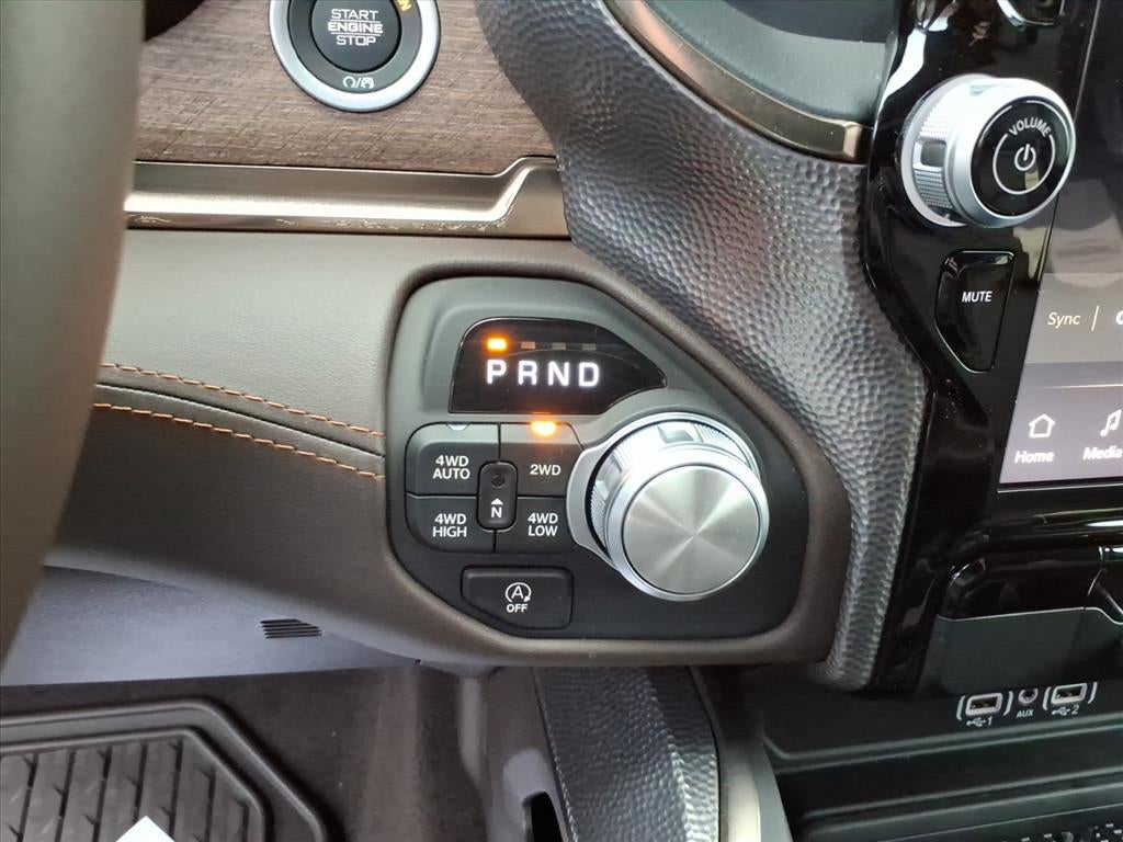 2026 RAM Ram 1500 RAM 1500 LIMITED LONGHORN CREW CAB 4X4 5'7' BOX