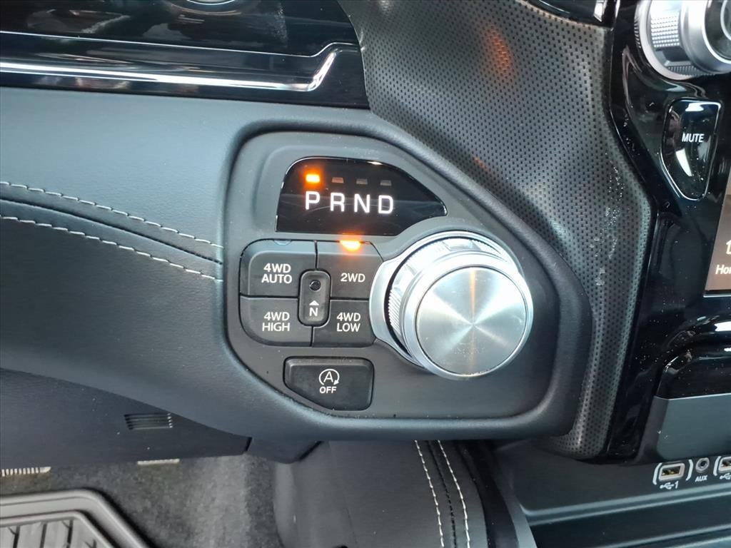 2026 RAM Ram 1500 RAM 1500 LIMITED CREW CAB 4X4 5'7' BOX