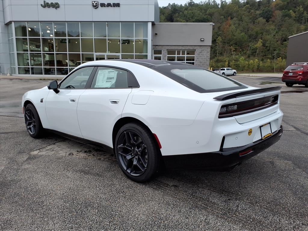 2027 Dodge Charger CHARGER SCAT PACK PLUS 4-DOOR AWD