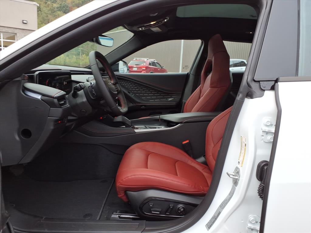 2027 Dodge Charger CHARGER SCAT PACK PLUS 4-DOOR AWD
