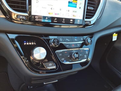 2026 Chrysler Voyager VOYAGER LX