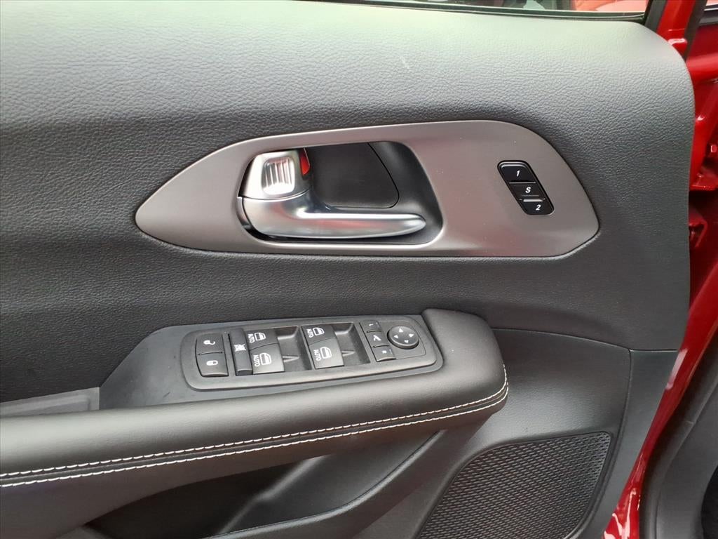 2027 Chrysler Pacifica PACIFICA LIMITED