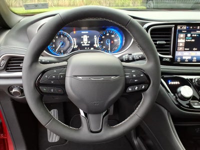 2027 Chrysler Pacifica PACIFICA LIMITED