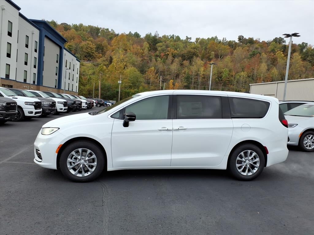 2026 Chrysler Pacifica PACIFICA LIMITED