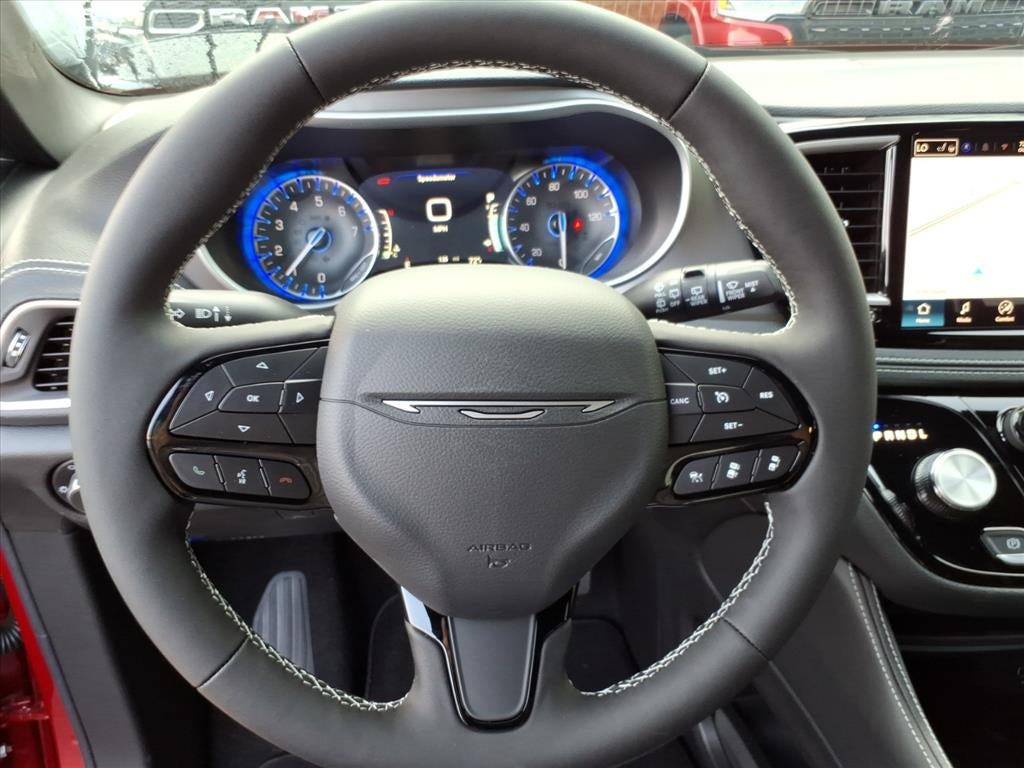 2027 Chrysler Pacifica PACIFICA LIMITED