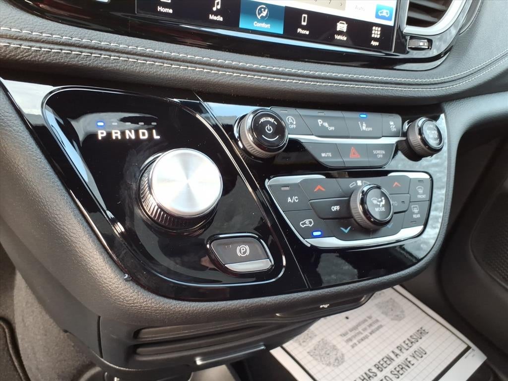 2026 Chrysler Pacifica PACIFICA SELECT AWD