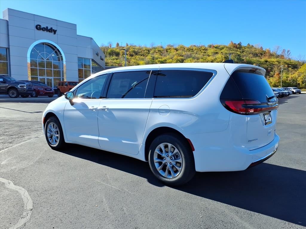 2026 Chrysler Pacifica PACIFICA LIMITED AWD