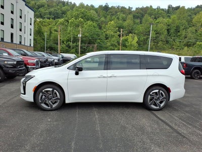 2027 Chrysler Pacifica PACIFICA LIMITED AWD