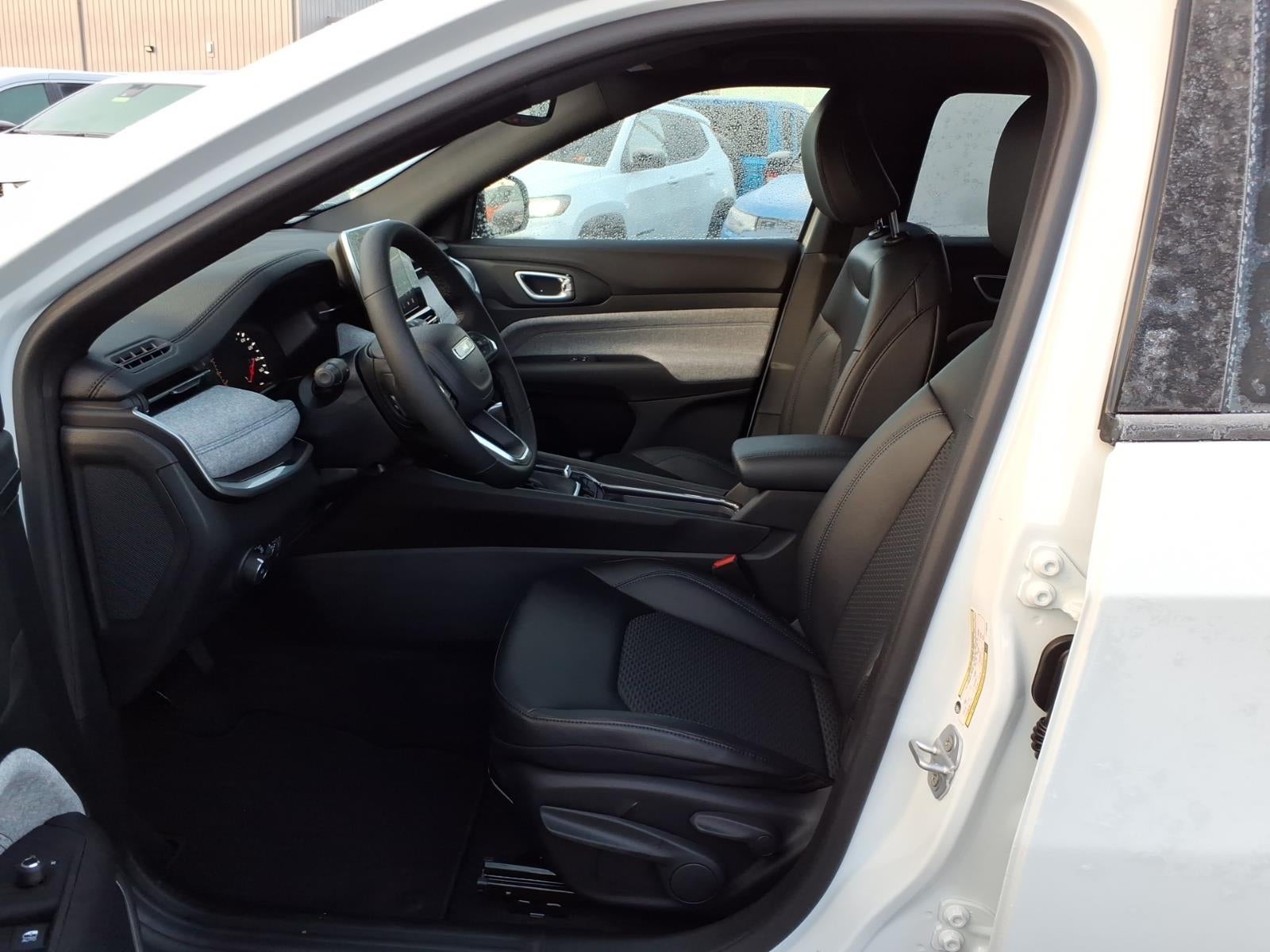 2026 Jeep Compass COMPASS LATITUDE 4X4