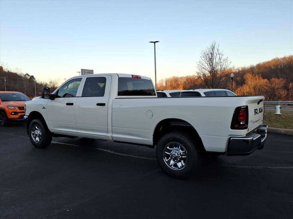 2026 RAM Ram 3500 RAM 3500 TRADESMAN CREW CAB 4X4 8' BOX